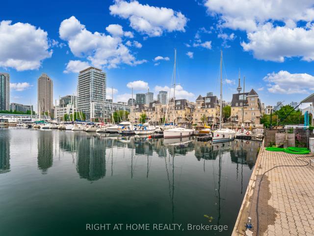 Condo for sale in Woburn, Ontario