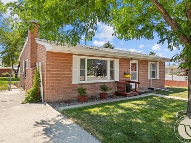 House for sale in Big Horn, Montana