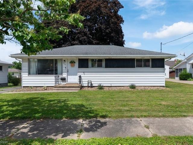 House for sale in Summit, Ohio