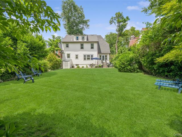House for sale in Pelham, New York