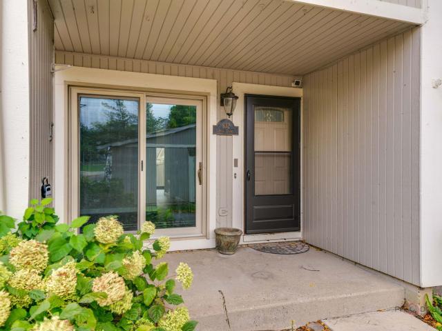 Townhouse for sale in Grayslake, Lake County