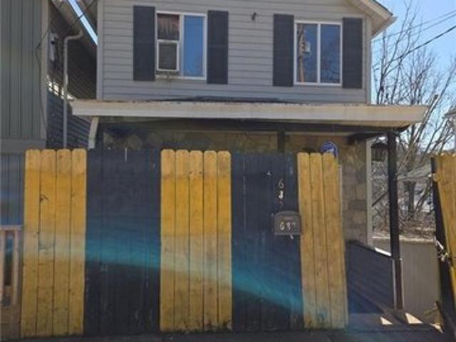House for sale in Canonsburg, Pennsylvania
