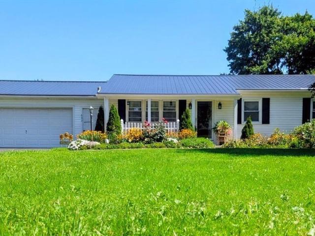 House for sale in Liberty Township, Mercer County