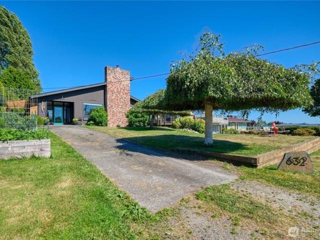 House for sale in Point Roberts, Washington