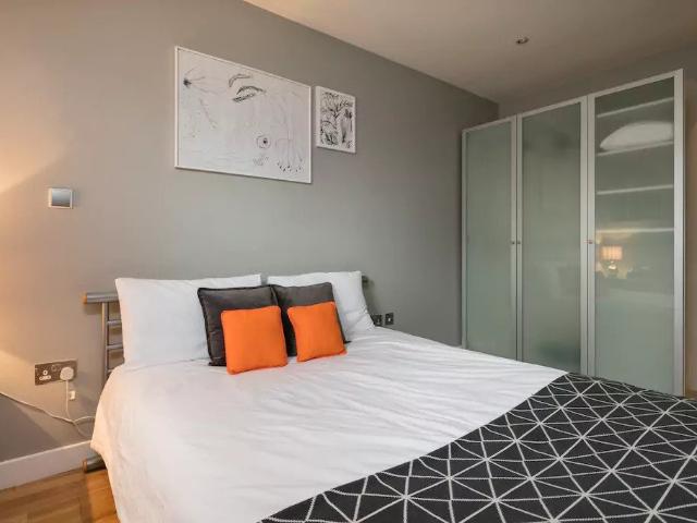 Apartment for rent in Fulham, Greater London