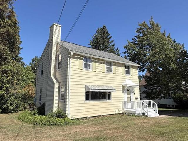 House for sale in Ironwood, Michigan