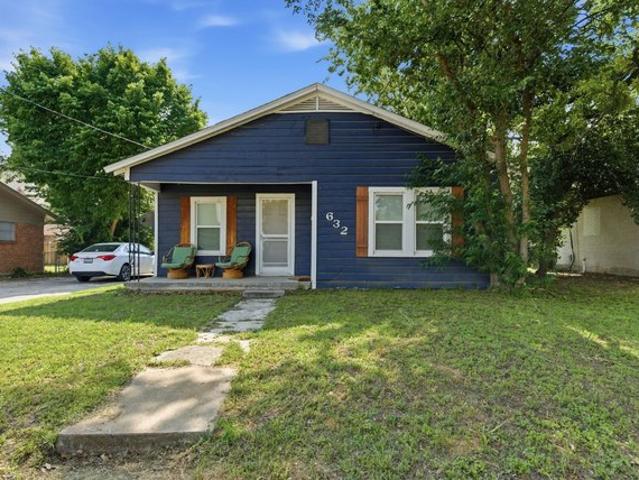 House for sale in Stephenville, Texas