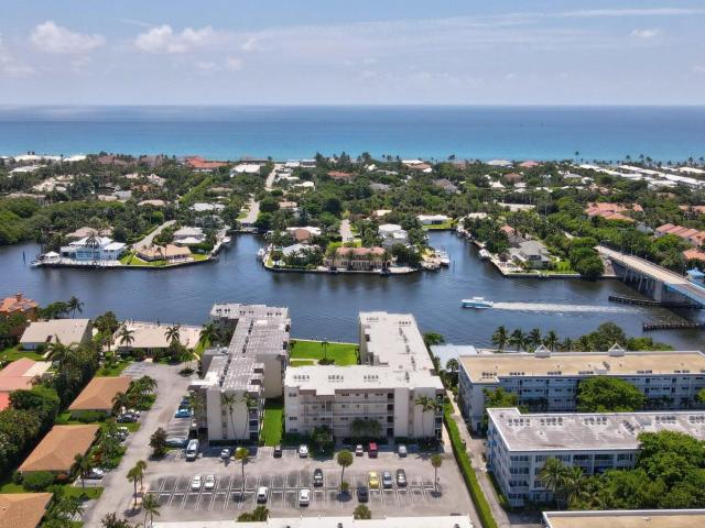 Condo for sale in Boynton Beach, Florida