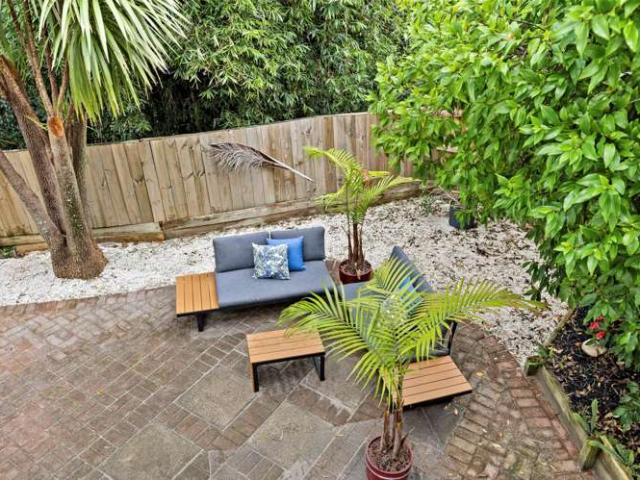 Apartment for sale in Hillersden