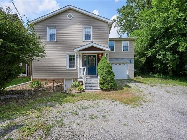 House for sale in Ellwood City, Pennsylvania