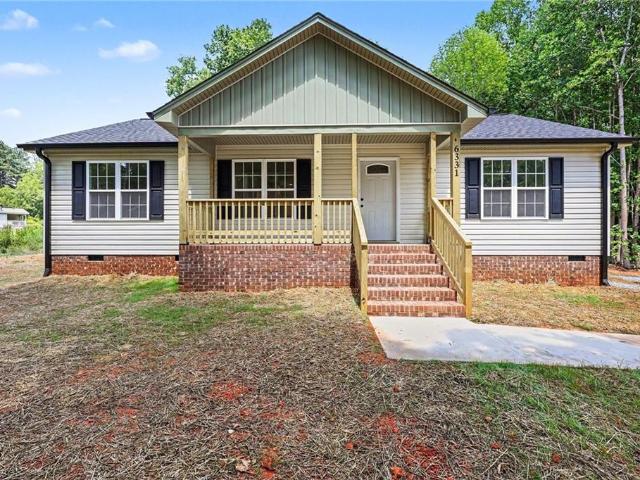 House for sale in Seagrove, North Carolina