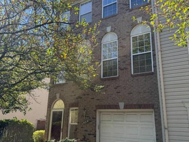 Townhouse for sale in Centreville, Fairfax County