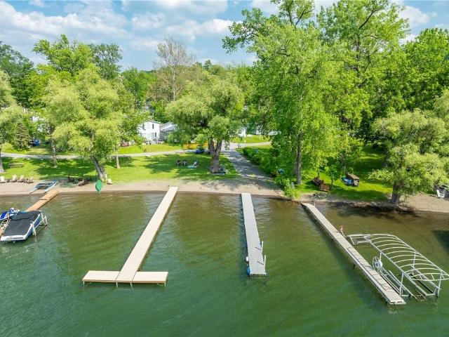 House for sale in Middlesex, New York