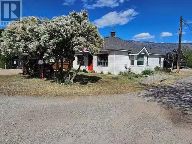 House for sale in Oliver, British Columbia