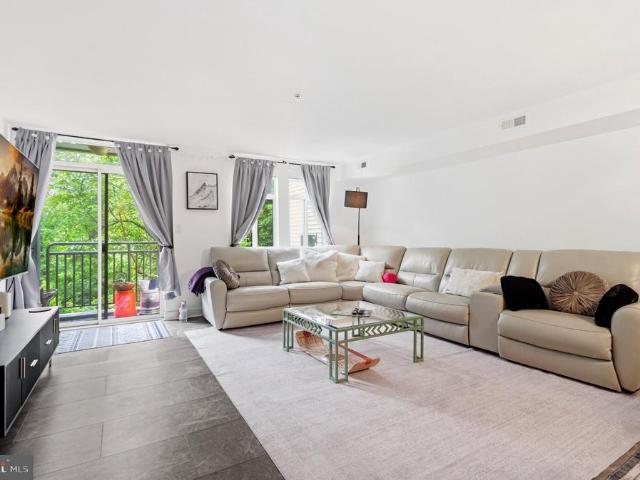 Condo for sale in Virginia