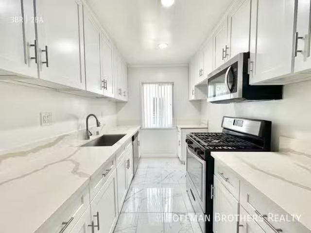 Condo for rent in North Hollywood