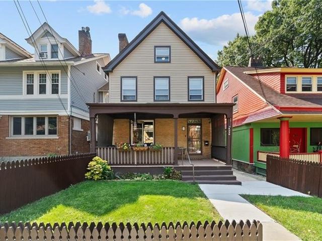 House for sale in Pittsburg, Pennsylvania