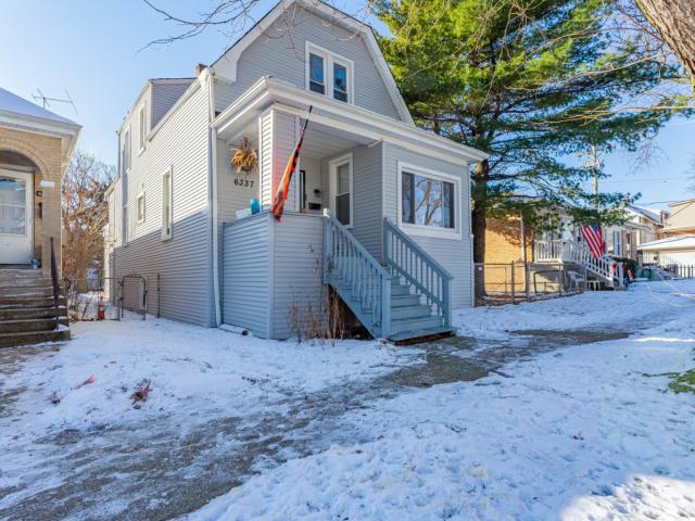 Property for sale in Chicago Park, Illinois