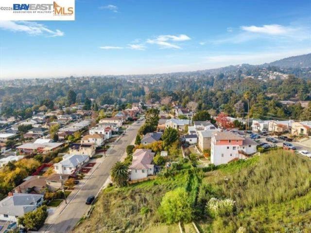 Land for sale in Oakland, California