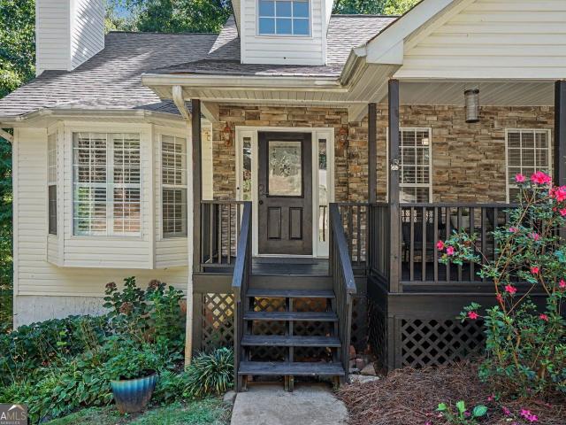 House for sale in Flowery Branch, Hall County