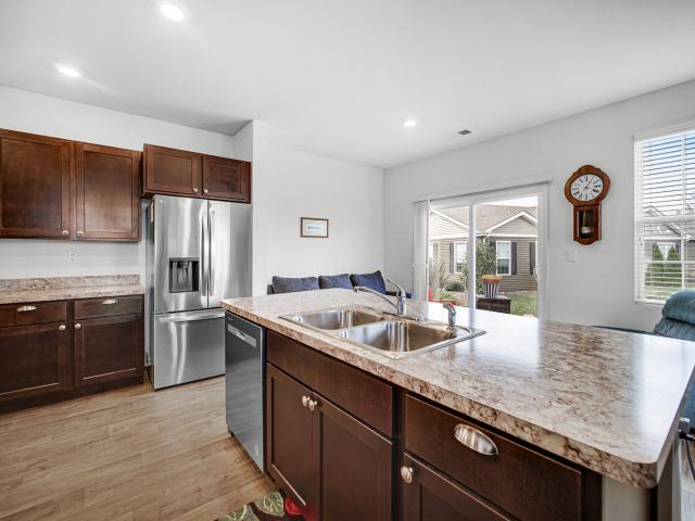 Townhouse for sale in Stonewater, Wonder Lake