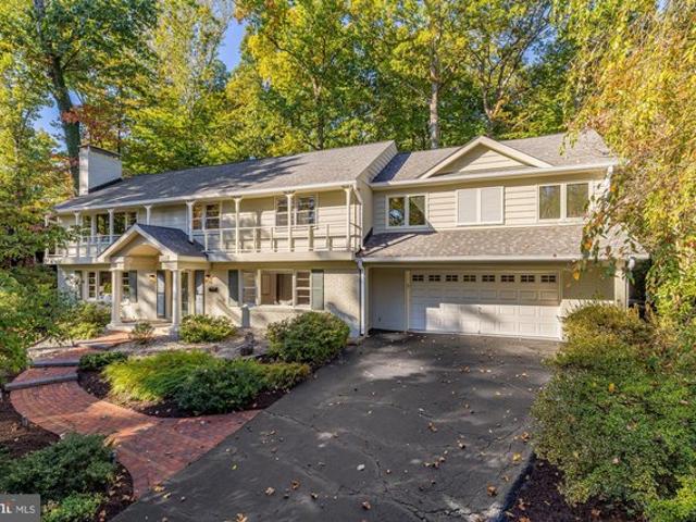 House for sale in Falls Church, Virginia