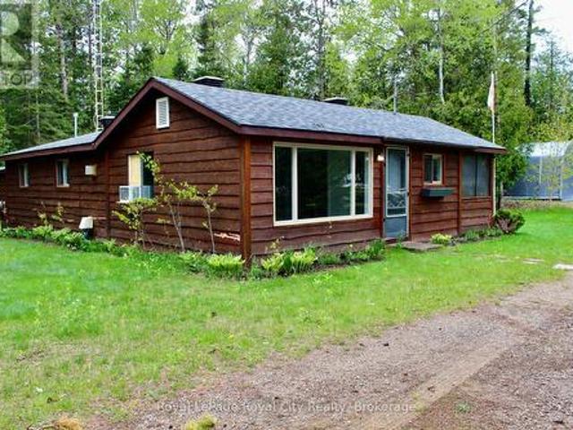 House for sale in Ontario