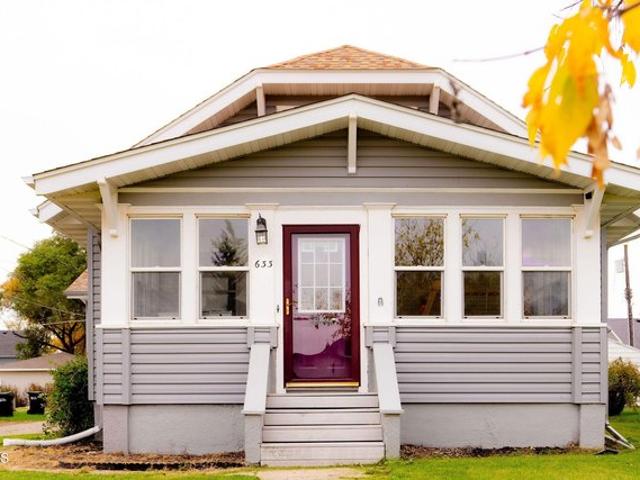 House for sale in Valley City, Barnes County