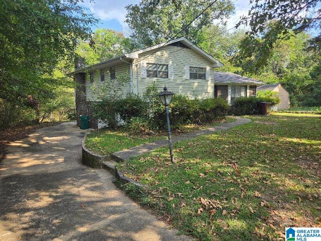 House for sale in Pleasant Grove, Alabama
