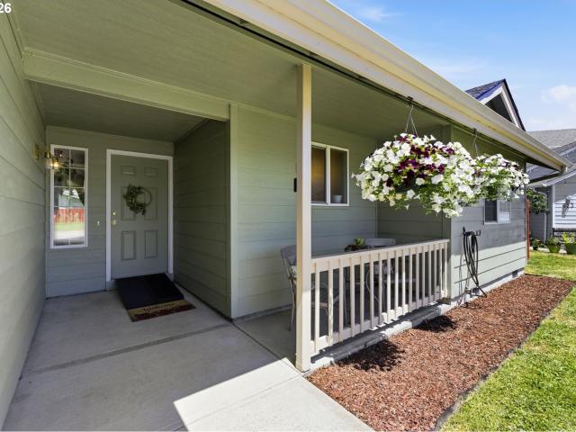 House for sale in Oregonia