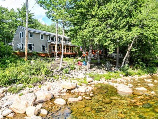House for sale in New Hampshire