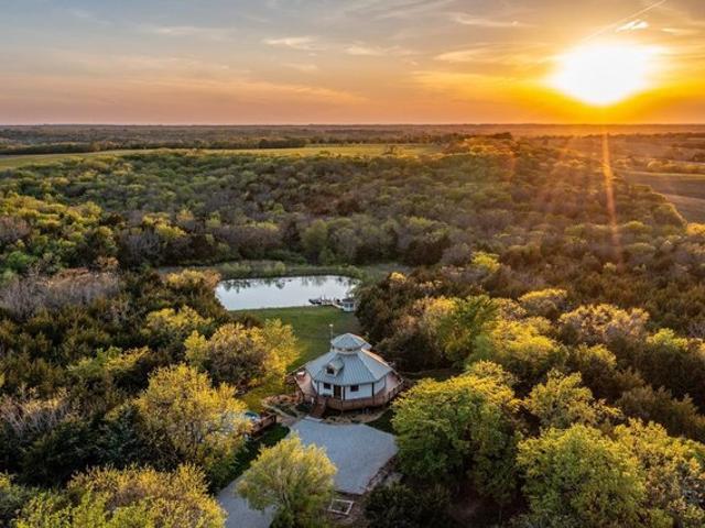 House for sale in Kansas