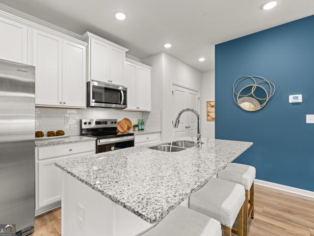 Townhouse for sale in Mcdonough, Georgia
