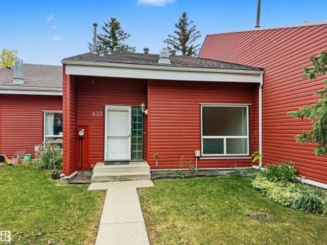 Townhouse for sale in Millbourne, Edmonton