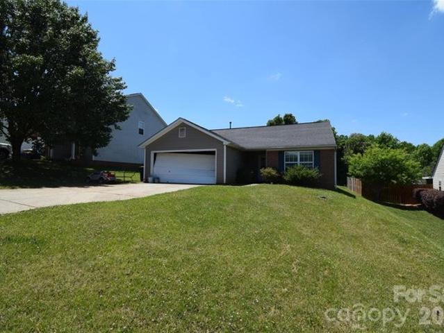 House for sale in Lowell, North Carolina