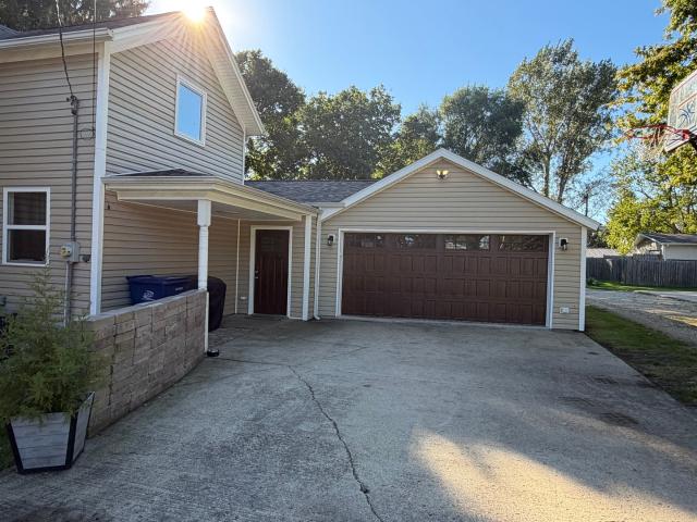 House for sale in Sheffield, Bureau County