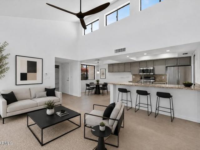 Townhouse for sale in Tempe, Arizona