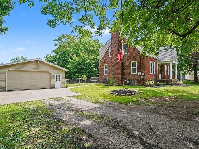 House for sale in Struthers, Ohio