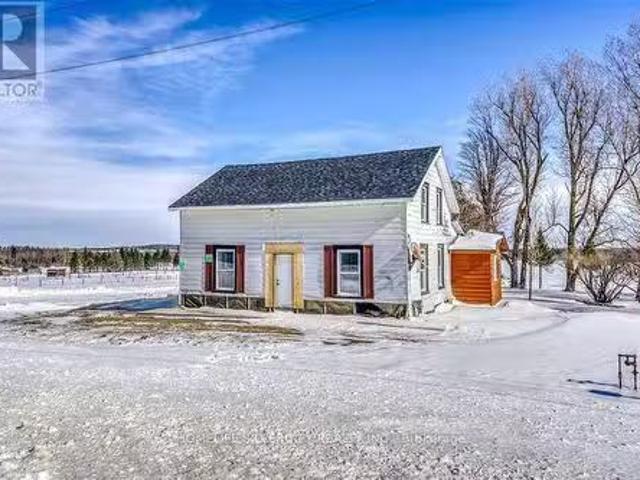 House for sale in Dufferin, Ontario