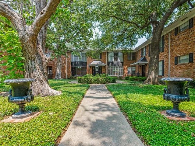 Condo for sale in Dallas, Texas