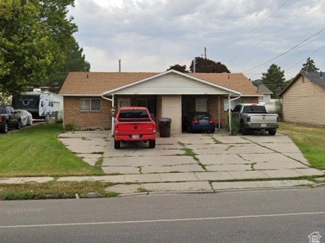 House for sale in West Valley City, Utah