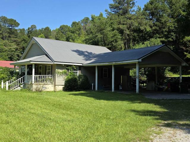 House for sale in Roanoke, Alabama