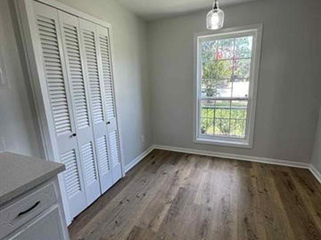Townhouse for sale in Jefferson, Texas