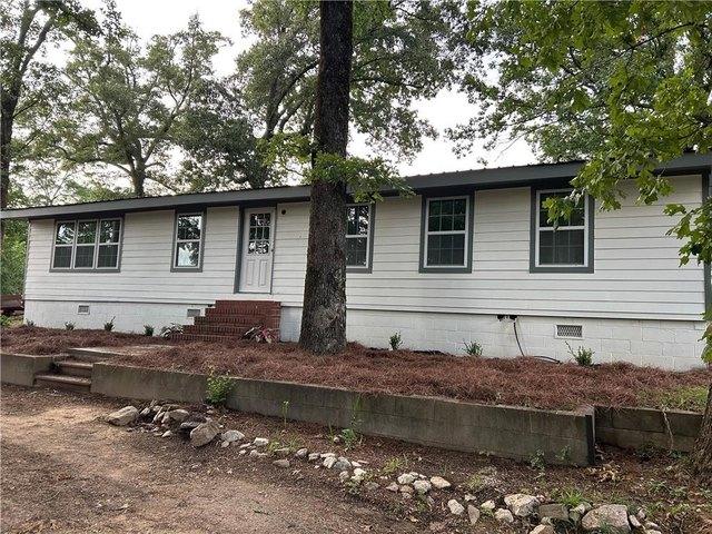 House for sale in Oxford, Georgia
