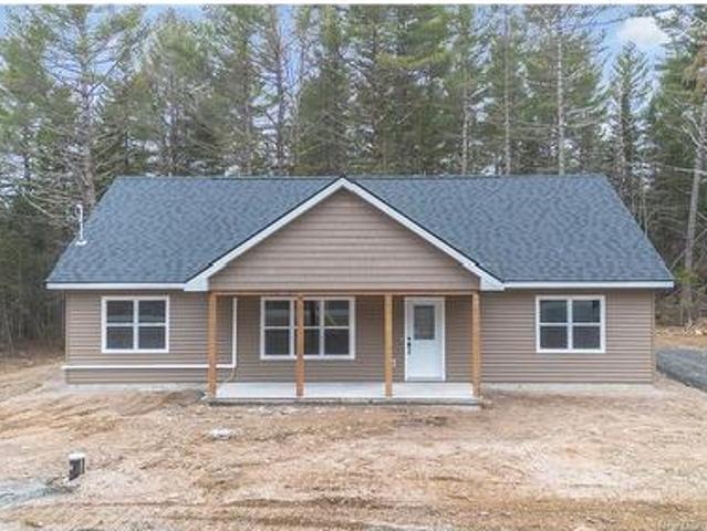House for sale in Penniac, New Brunswick