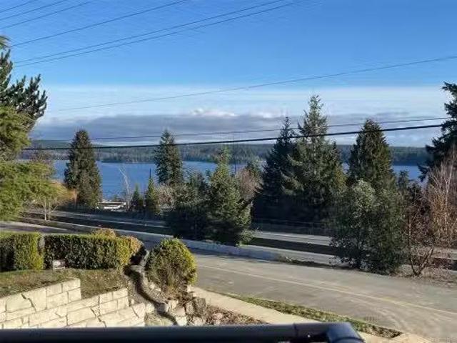 House for sale in Ladysmith, British Columbia