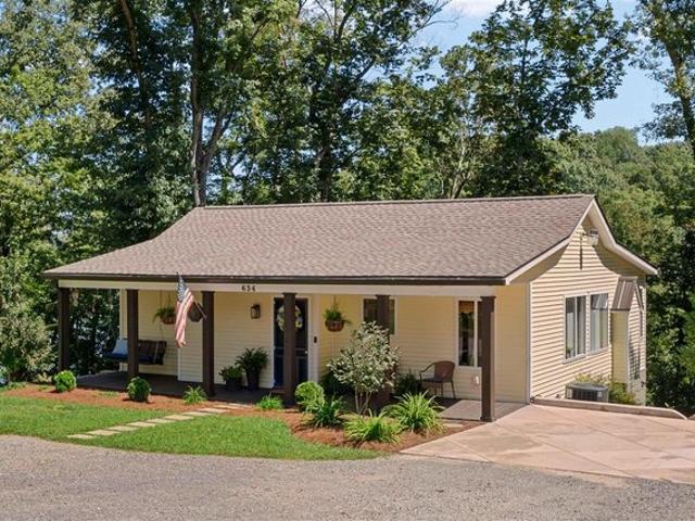 House for sale in Fountain Run, Kentucky