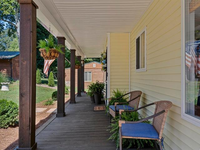 House for sale in Fountain Run, Kentucky