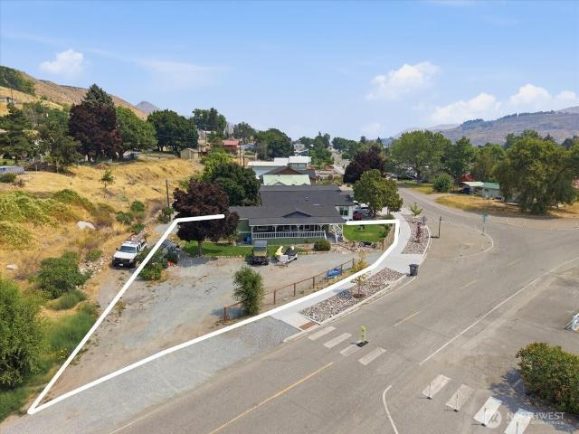 House for sale in Pateros, Washington