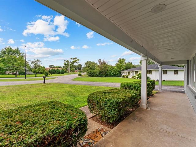 House for sale in Bowling Green, Kentucky